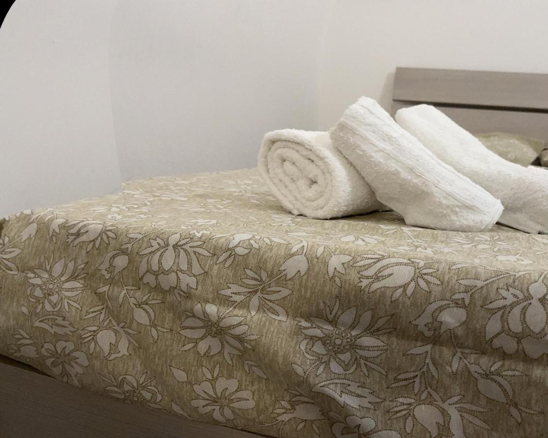 Jasmine House Apartment ทริจเจียโน ภายนอก รูปภาพ